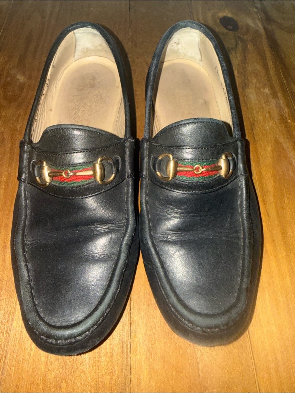 Vintage Gucci Black Loafers. Size 35.5.